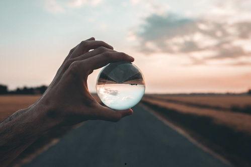 豆瓣吃瓜网,揭秘娱乐圈幕后故事，带你领略明星真实生活